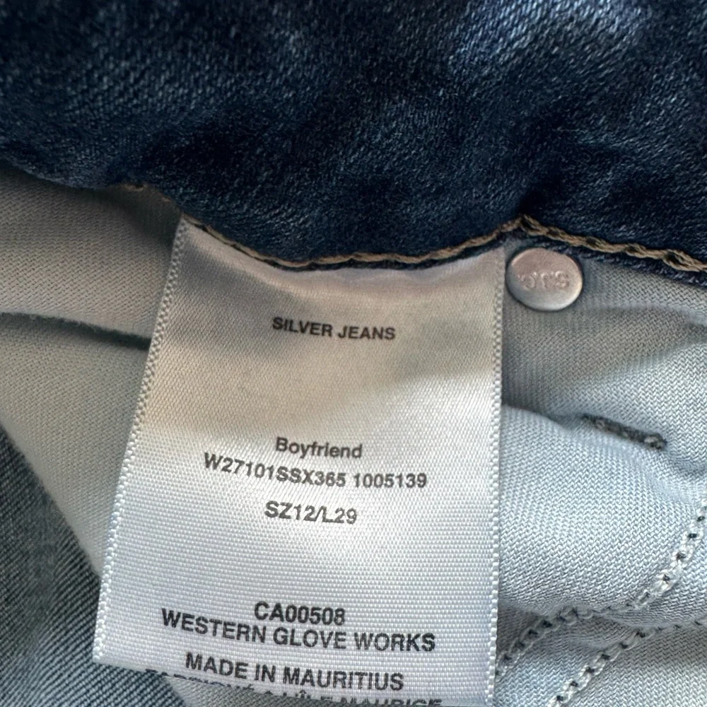 Silver Jeans.  Boyfriend Style.  Women’s size 12/29. Excellent used condition! - Picture 4 of 7